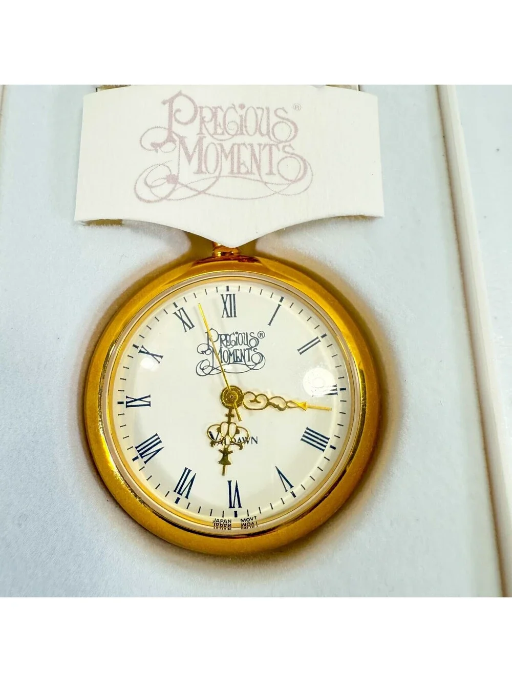 Valdawn 1998 Precious Moments LOVE ONE ANOTHER Pocket Watch Pendant Gold Tone